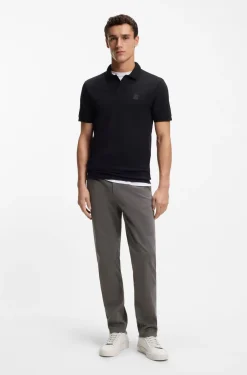 Tapered-Fit Hose aus Baumwoll-Satin mit Elasthan-Anteil