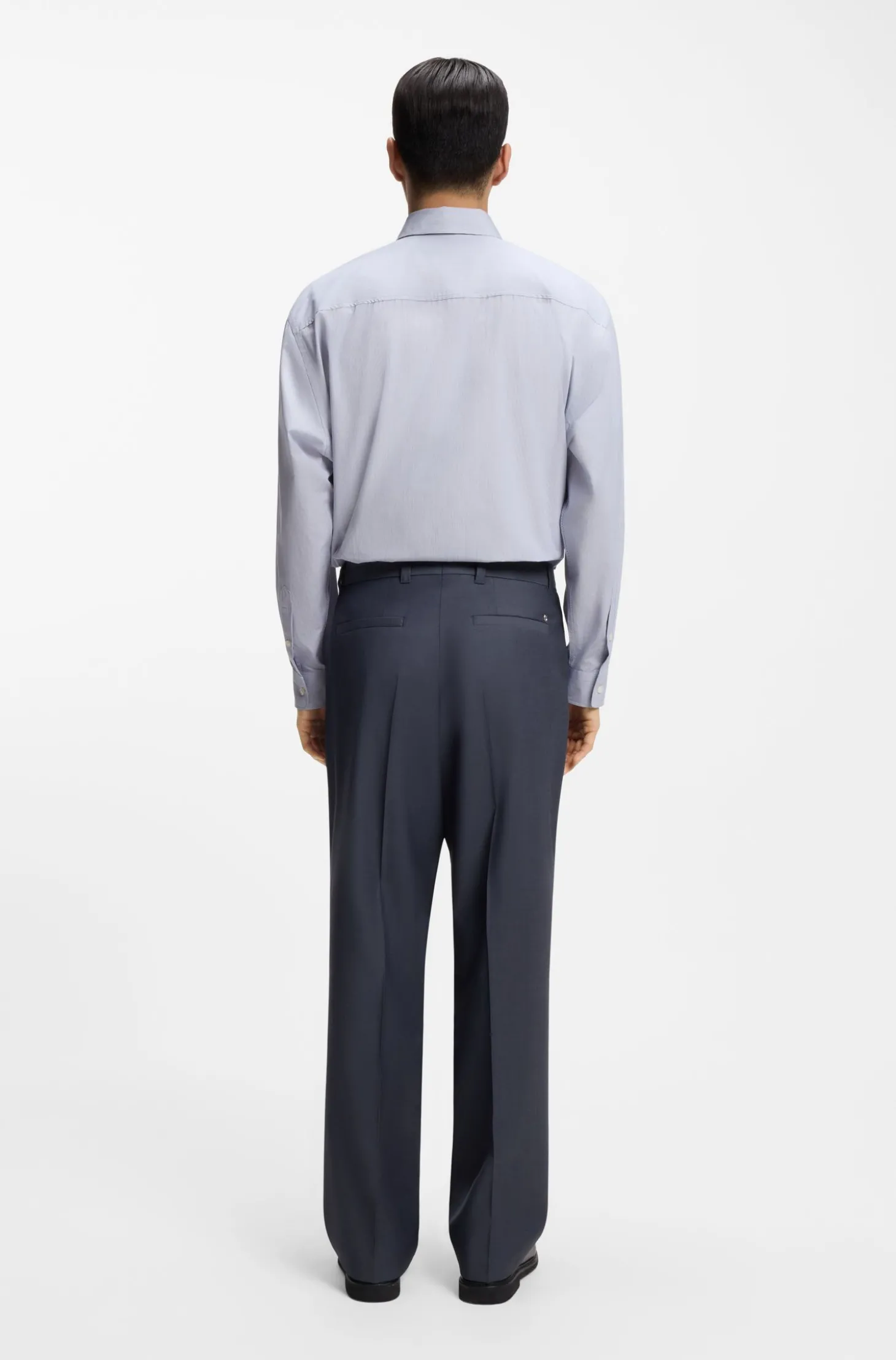 Tapered-Fit Hose aus Schurwolle mit dezentem Muster