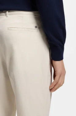 Tapered-Fit Hose aus waschmaschinenfestem Stretch-Gewebe