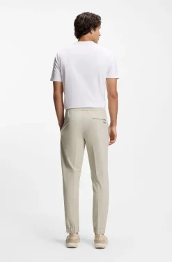 Tapered-Fit Hose aus wasserabweisendem Stretch-Gewebe