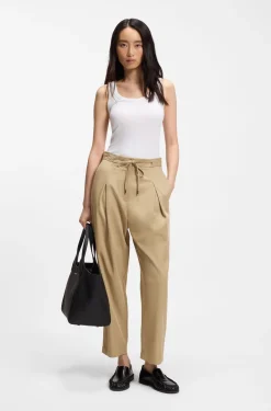 Tapered-Fit-Hose mit Vorderfalten