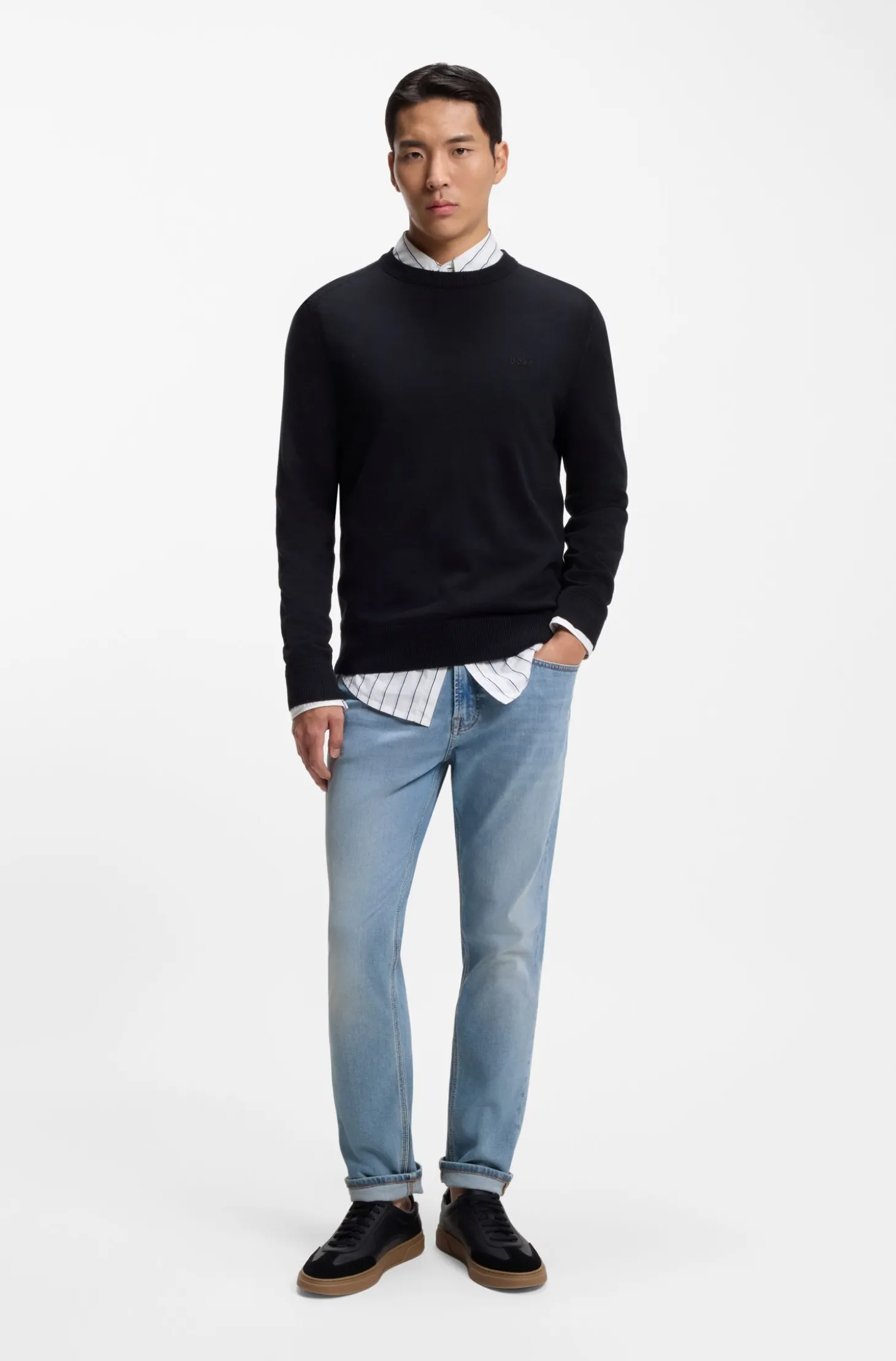Tapered-Fit Jeans aus blauem Super-Stretch-Denim