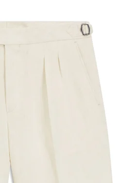 Tapered-Fit Shorts aus Leinen mit Bundfalten vorne
