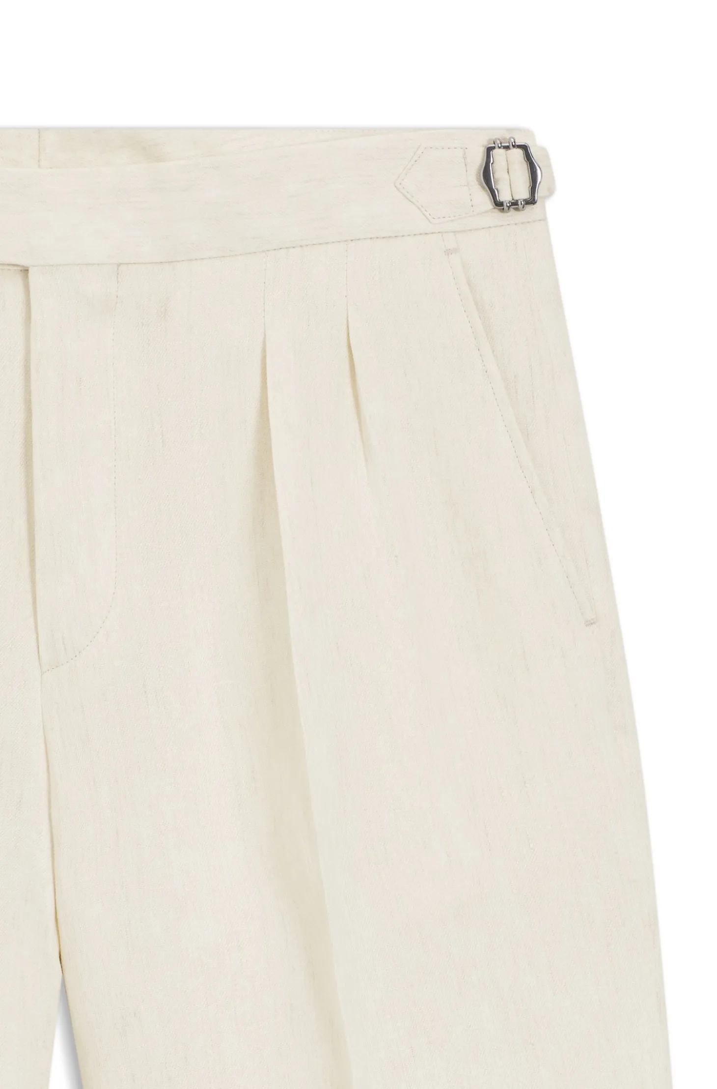 Tapered-Fit Shorts aus Leinen mit Bundfalten vorne