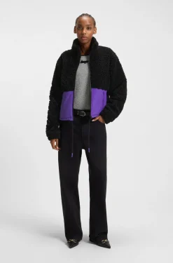 Teddy-Jacke im Colour-Block-Design mit Logo-Stickerei