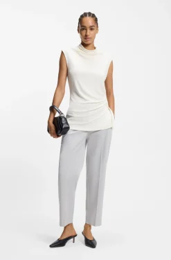 Top aus Stretch-Jersey mit drapiertem Kragen
