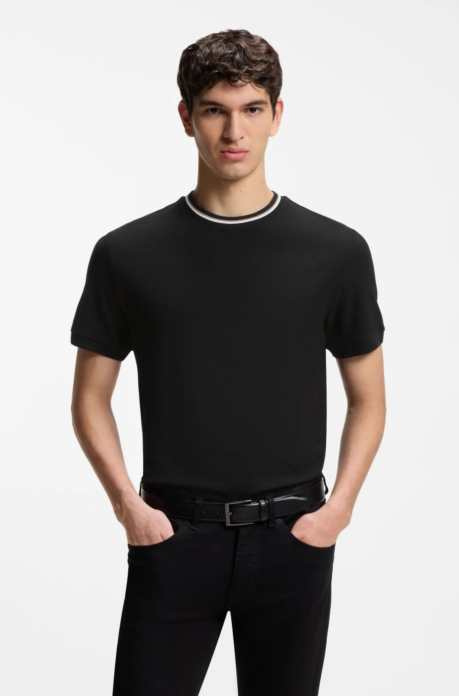 T-Shirt aus Baumwoll-Piqué mit gestreiftem Kragen