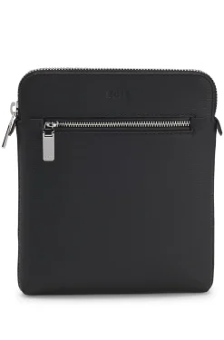 Umhängetasche aus Leder mit Logo-Prägung