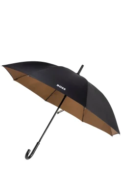 Urbaner Regenschirm mit zweifarbigem Schirm