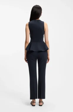 Verkürzte Flared-Fit Hose aus knitterfreiem Stretch-Gewebe