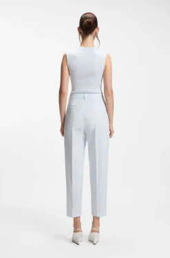 Verkürzte Tapered-Fit Hose aus elastischer Baumwolle