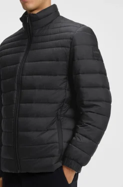 Verstaubare wattierte Jacke mit wasserabweisendem Finish und Logo-Badge