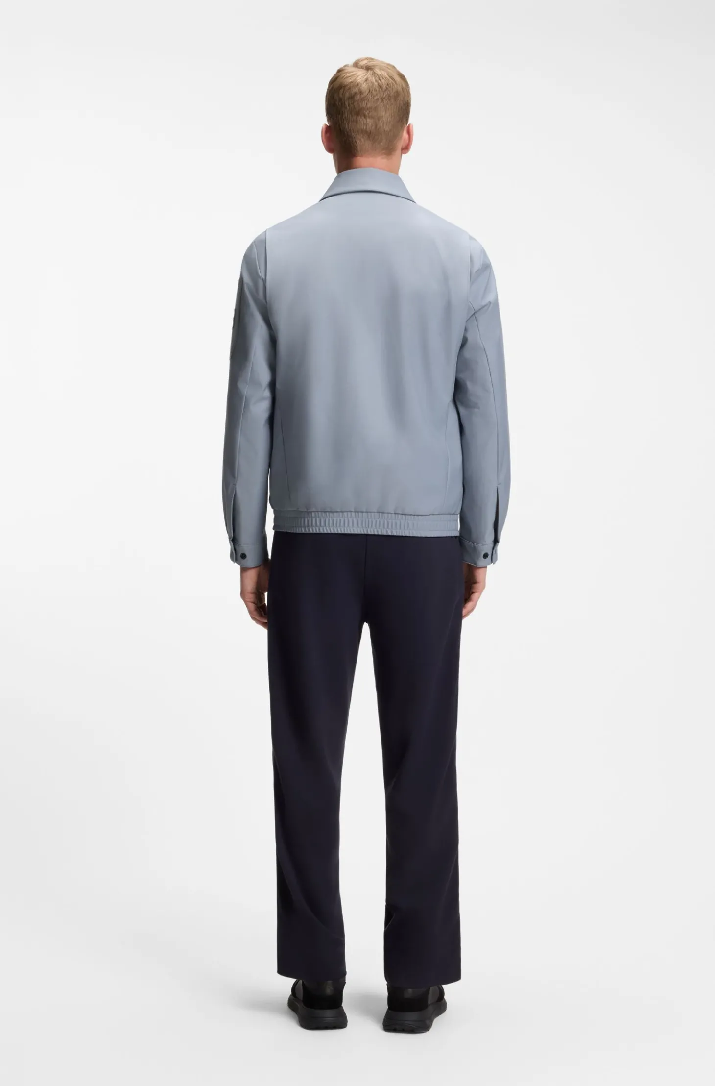 Wasserabweisende Jacke aus Stretch-Material