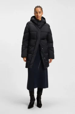 Wasserabweisende Jacke mit Absteppungen und Papeln