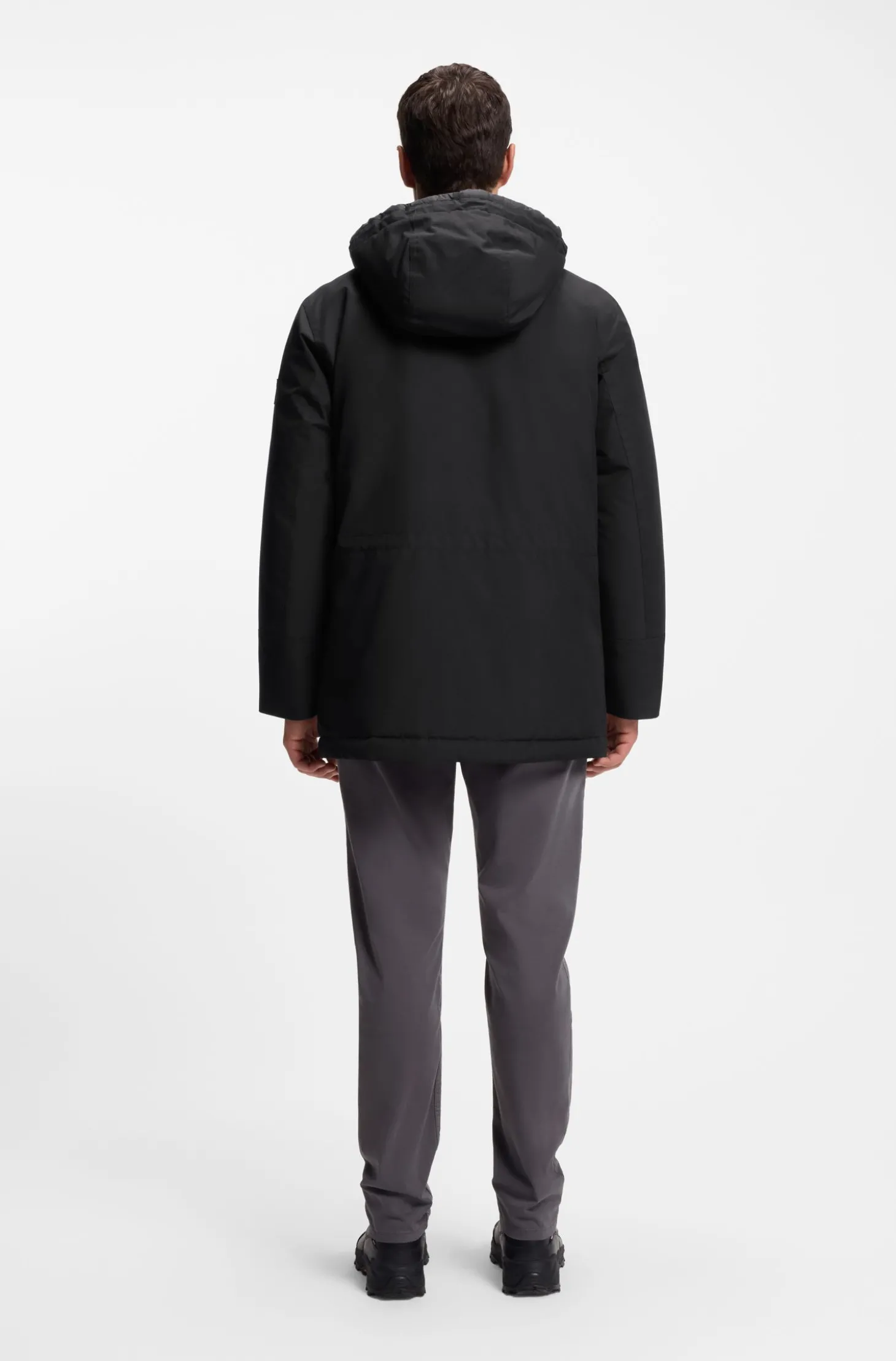 Wasserabweisende Jacke mit kontrastierendem Einsatz