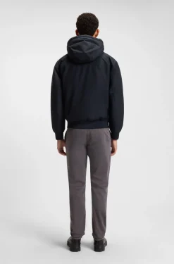 Wasserabweisende Jacke mit kontrastierendem Einsatz