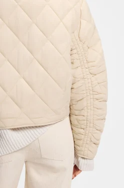Wasserabweisende Jacke mit Rautensteppung