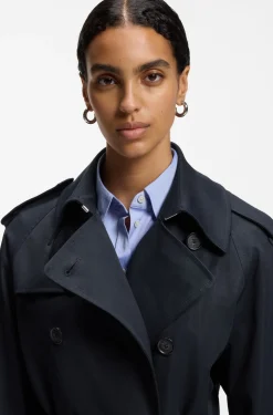 Wasserabweisender Trenchcoat mit Gürtel