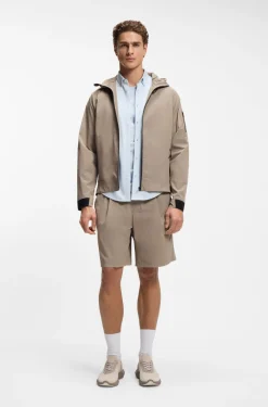 Wasserabweisende Shorts mit feiner Waffelstruktur