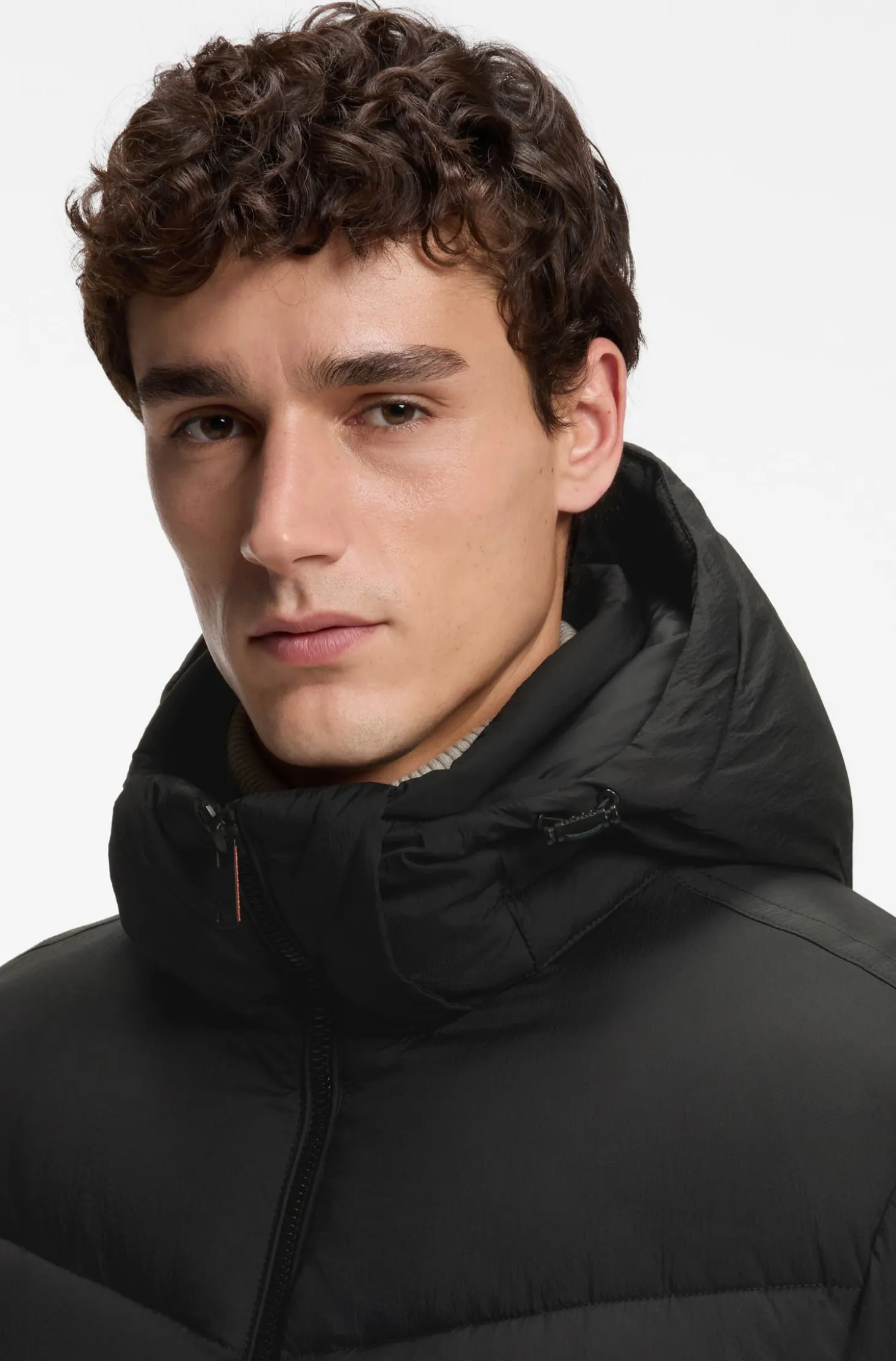 Wasserabweisende Steppjacke mit abnehmbarer Kapuze
