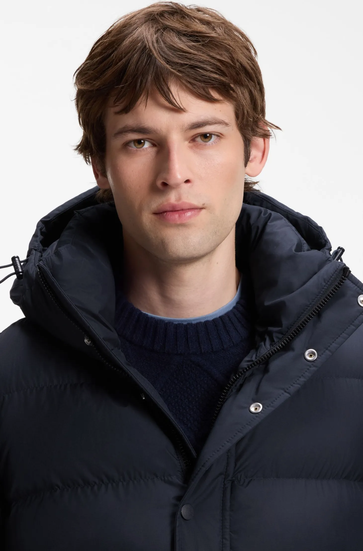 Wasserabweisende Steppjacke mit Kapuze und gepolstertem Kragen