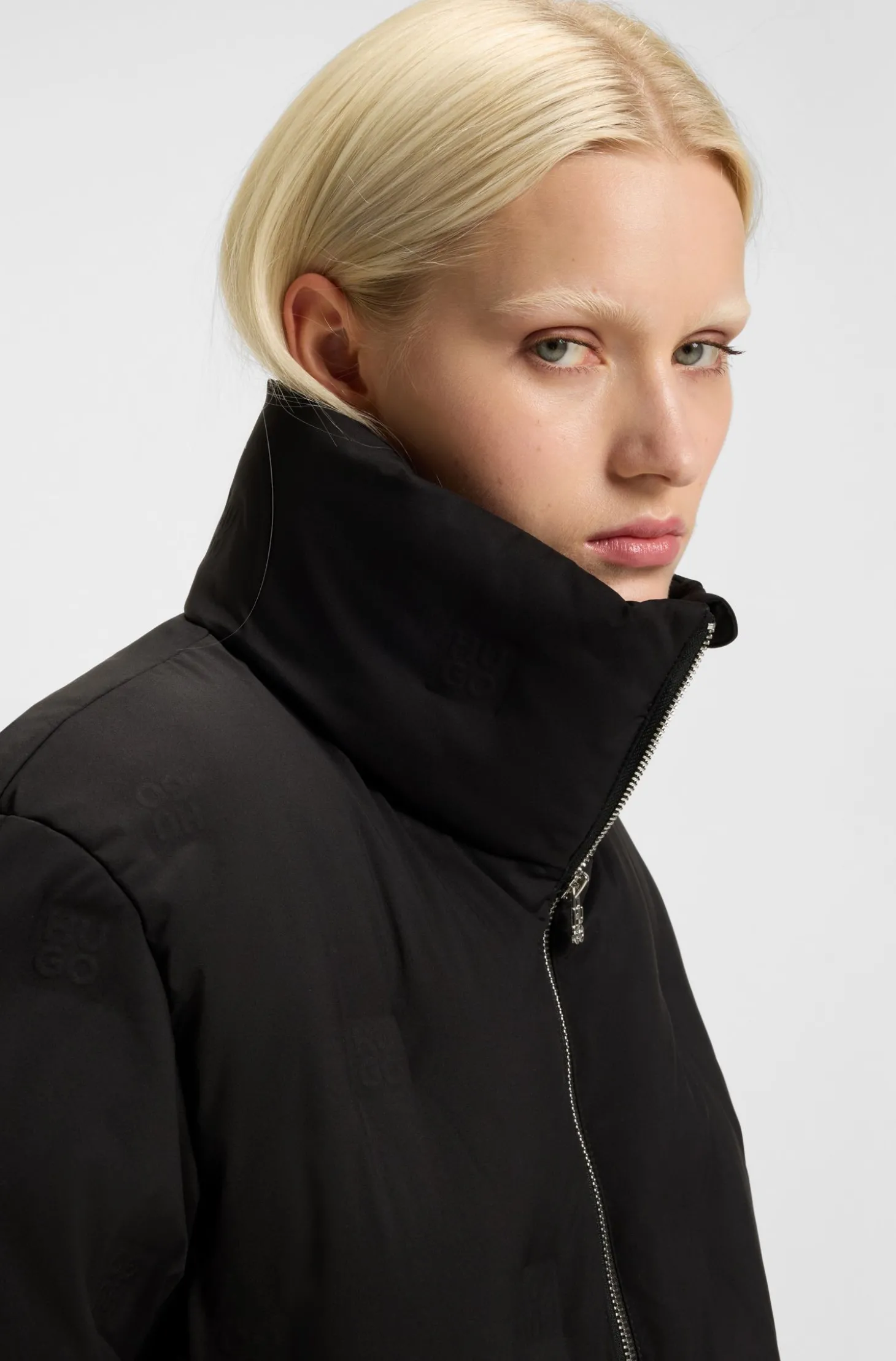 Wasserabweisende Steppjacke mit Stack-Logo-Prägung