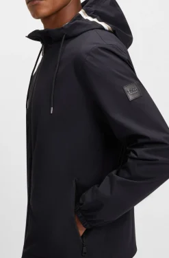 Wasserdichte Reitsport-Jacke mit verstellbarer Kapuze