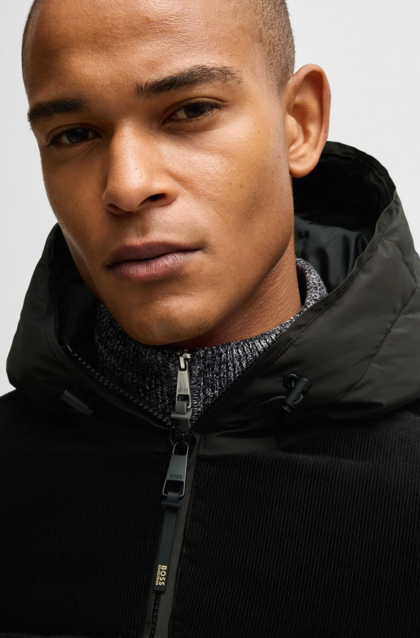 Wasserdichte Reitsport-Jacke mit Cord-Details