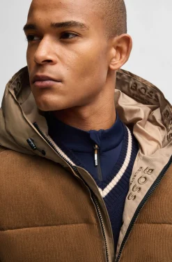 Wasserdichte Reitsport-Jacke mit Cord-Details