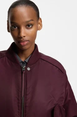 Wattierte Bomberjacke mit wasserabweisendem Finish und Raffungen