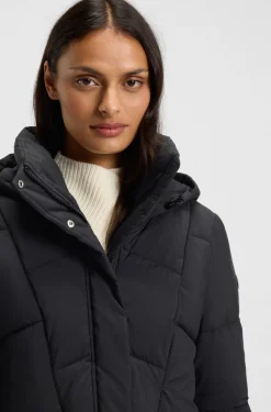 Wattierte Jacke mit Kapuze und Paspeln