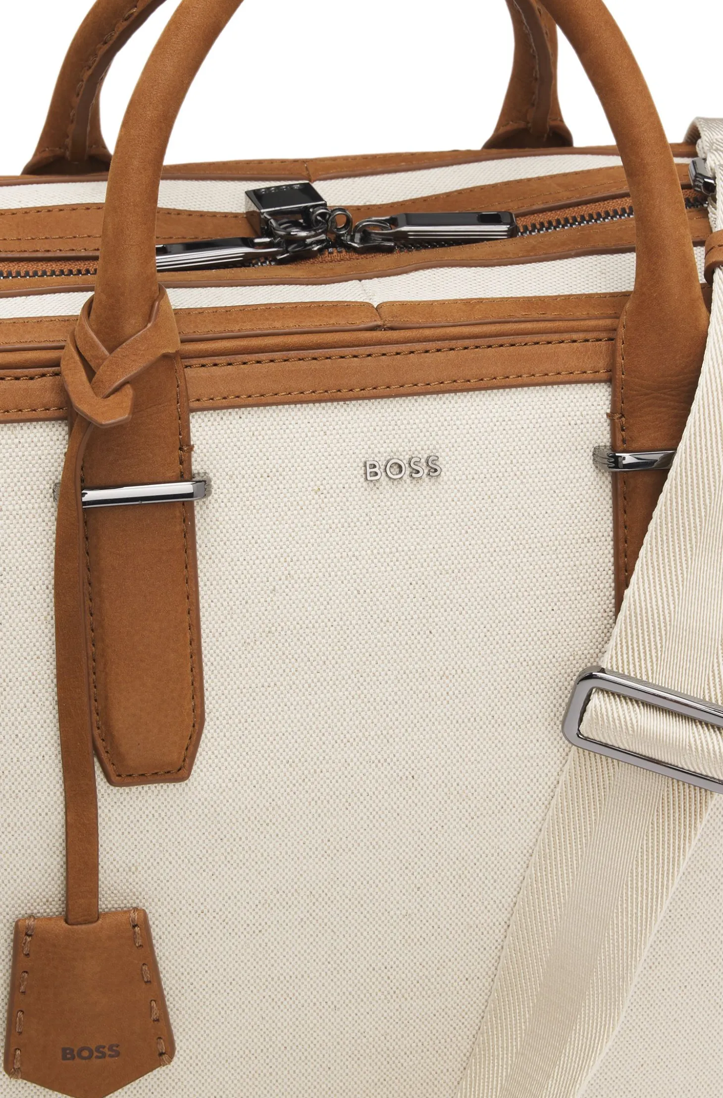 Weekender aus Canvas mit Lederbesatz