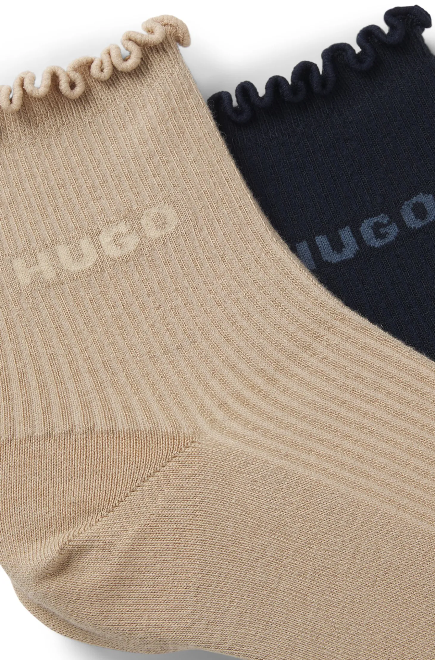 Zweierpack gerippte kurze Socken