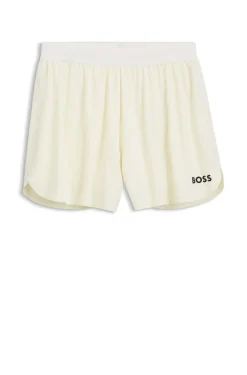 Zweilagige Active Shorts mit Feuchtigkeitsmanagement